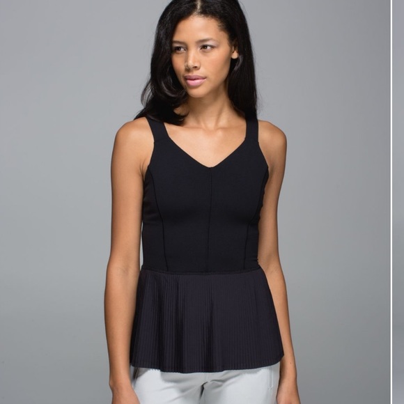 Lululemon City Tank - Picture 1 of 11